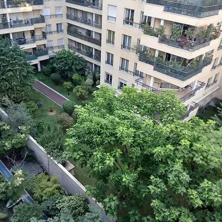 Appartamento Esprit Vintage Avec Piscine, Proche Du Métro