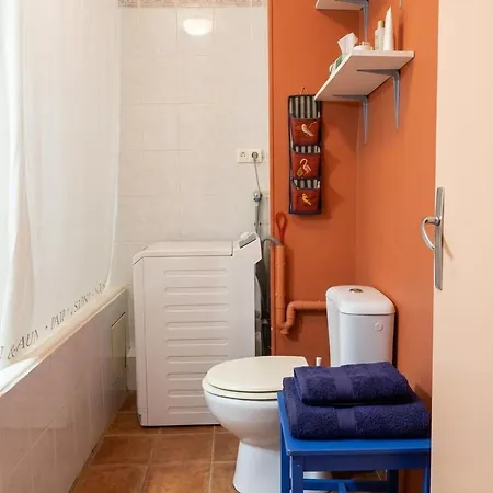 Esprit Vintage Avec Piscine, Proche Du Métro Appartamento *