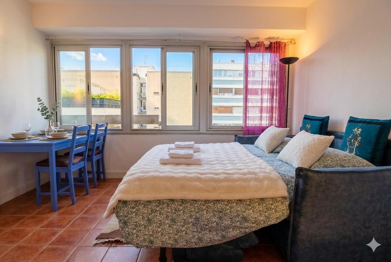 Appartamento Esprit Vintage Avec Piscine, Proche Du Métro